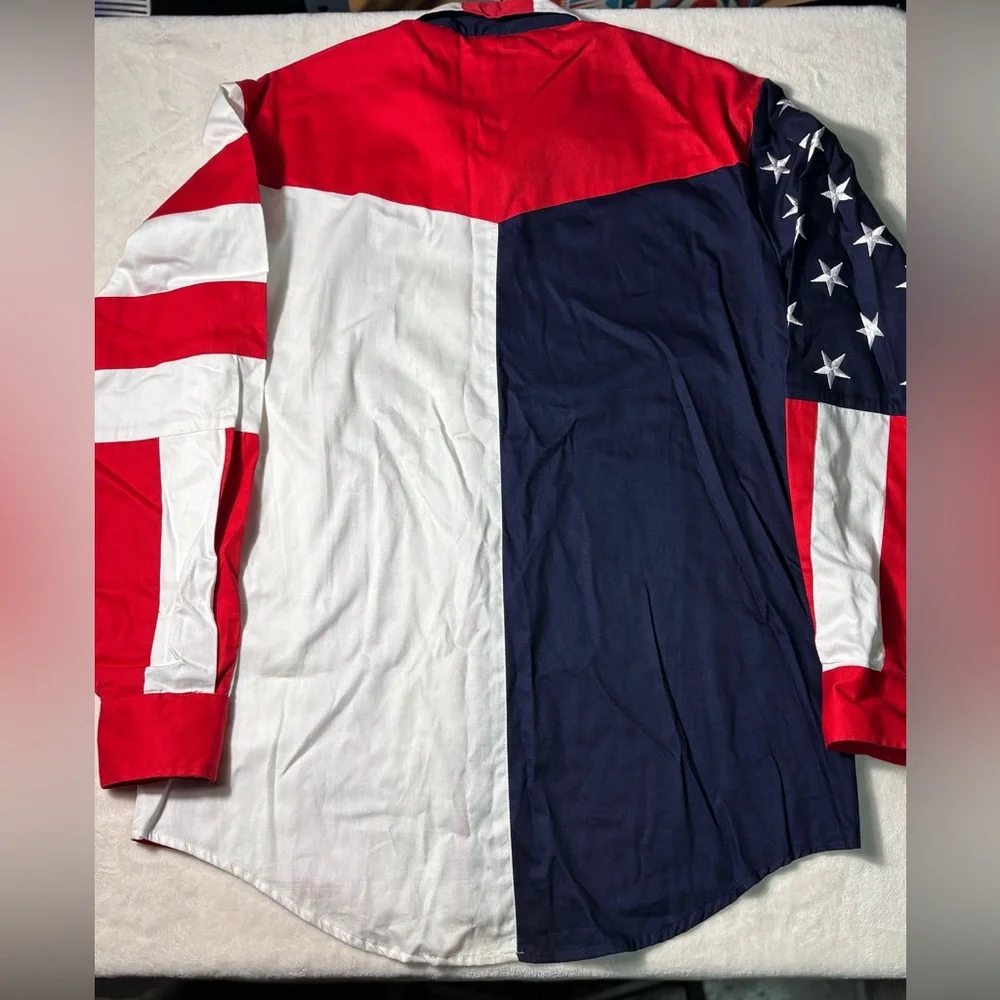 Scully Large Men's Red, White, and Blue Button Down Shirt 100% cotton 4 of July - Picture 3 of 10